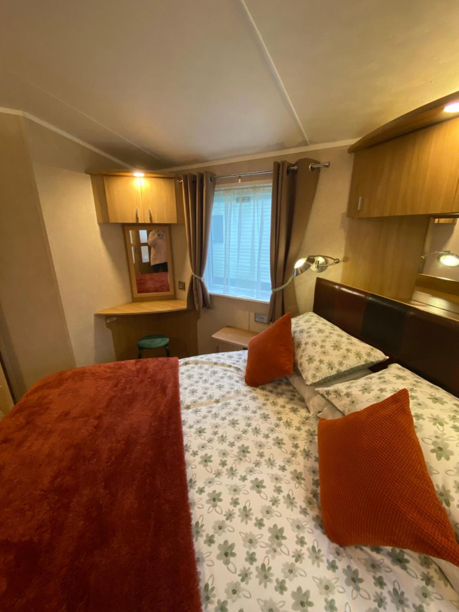 Red Squirrel Lodge Sandown Esterno foto